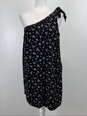 American Eagle Outfitters Black Floral One-Shoulder Dress